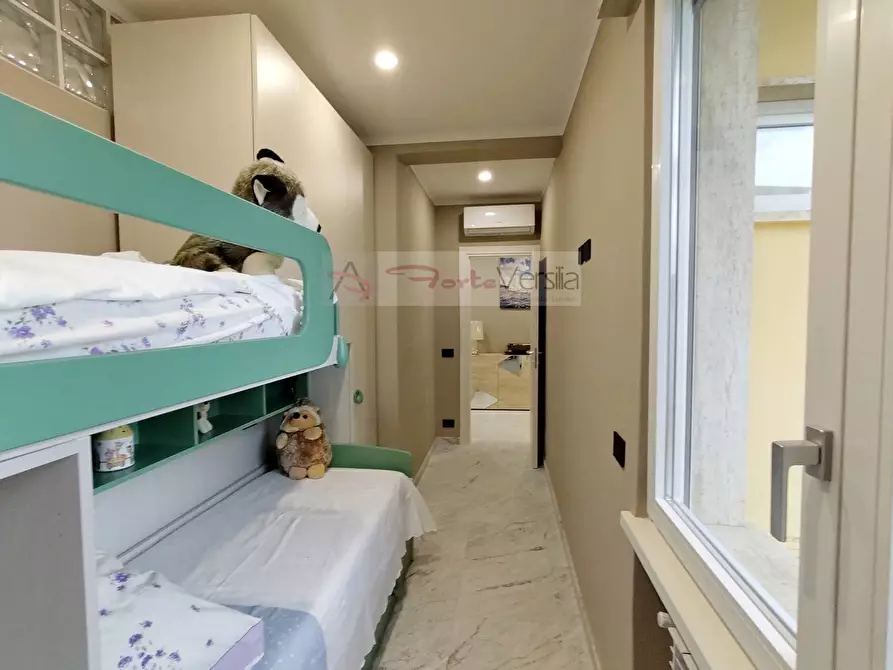 Immagine 20 di Appartamento in vendita  a Pietrasanta