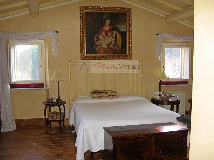 Immagine 20 di Villa in vendita  a Camaiore