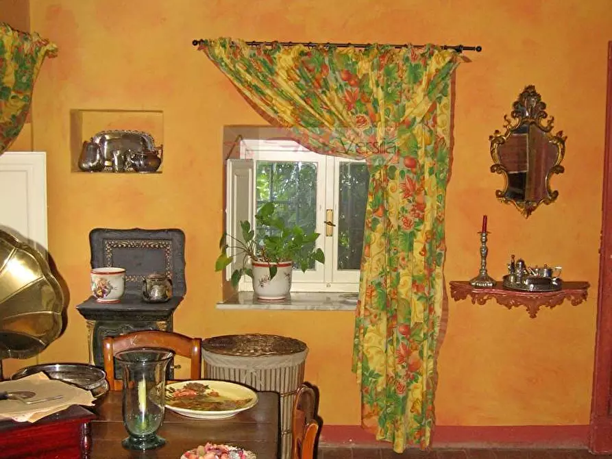 Immagine 25 di Villa in vendita  a Camaiore