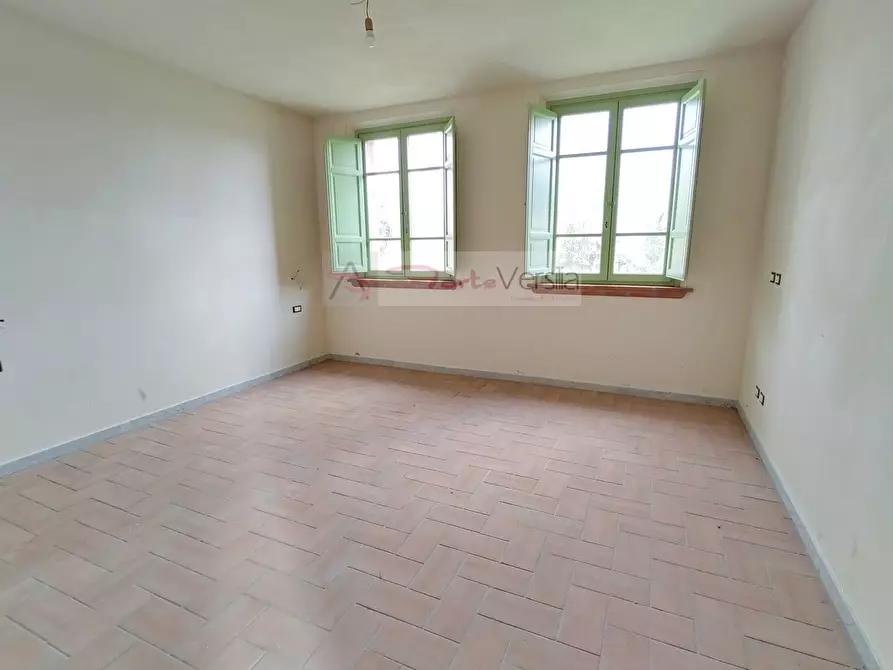 Immagine 12 di Villa in vendita  a Pietrasanta