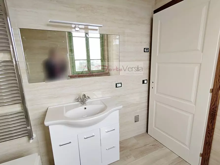 Immagine 18 di Villa in vendita  a Pietrasanta