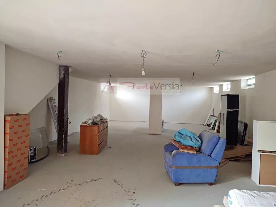 Immagine 26 di Villa in vendita  a Pietrasanta