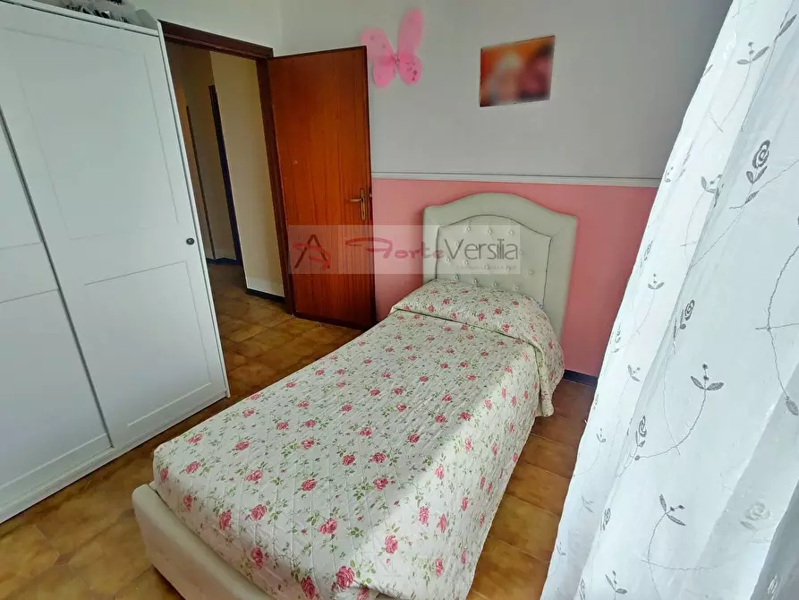 Immagine 27 di Rustico / casale in vendita  a Pietrasanta