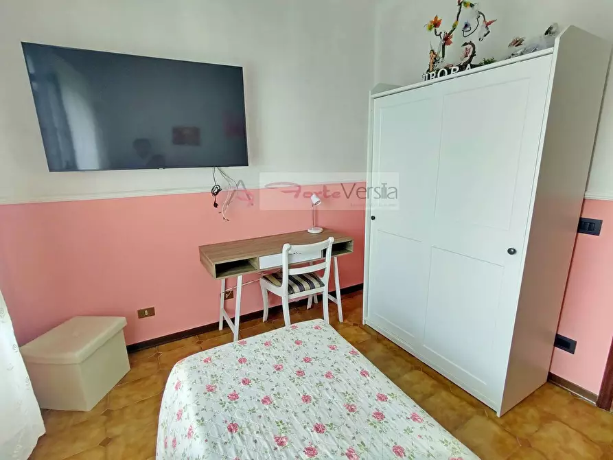 Immagine 28 di Rustico / casale in vendita  a Pietrasanta