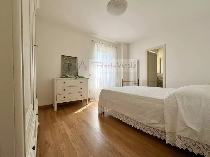 Immagine 20 di Villa in vendita  a Pietrasanta