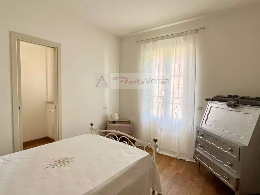 Immagine 19 di Villa in vendita  a Pietrasanta