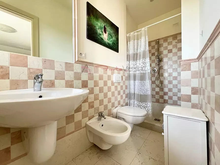 Immagine 21 di Villa in vendita  a Pietrasanta