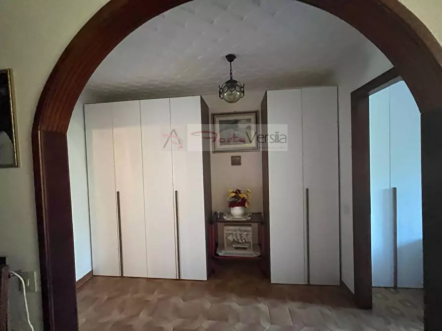 Immagine 5 di Appartamento in vendita  a Massa