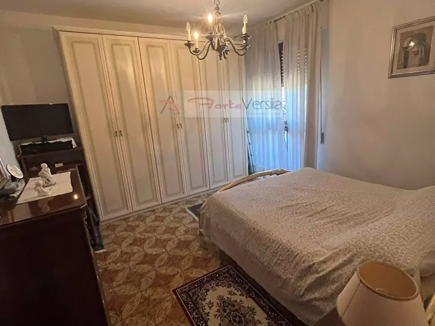 Immagine 8 di Appartamento in vendita  a Massa