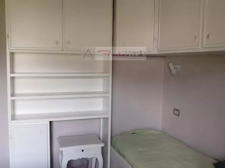 Immagine 20 di Villa in vendita  a Massa