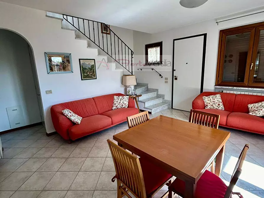 Immagine 4 di Villetta a schiera in vendita  a Montignoso