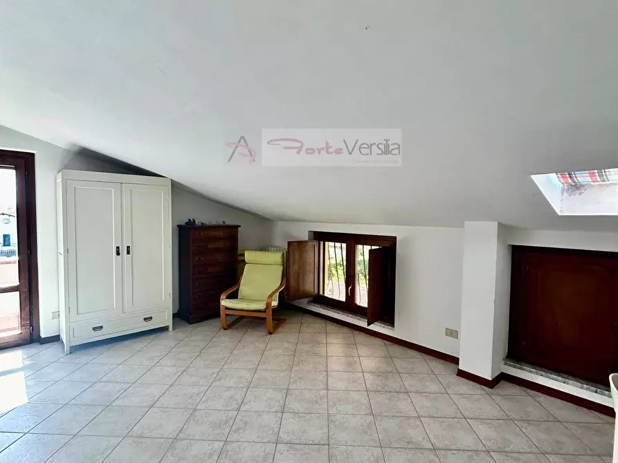 Immagine 12 di Villetta a schiera in vendita  a Montignoso