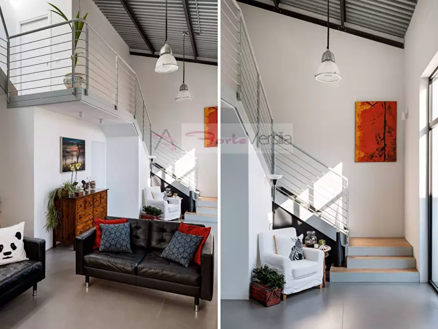 Immagine 15 di Loft/Open space in vendita  a Pietrasanta