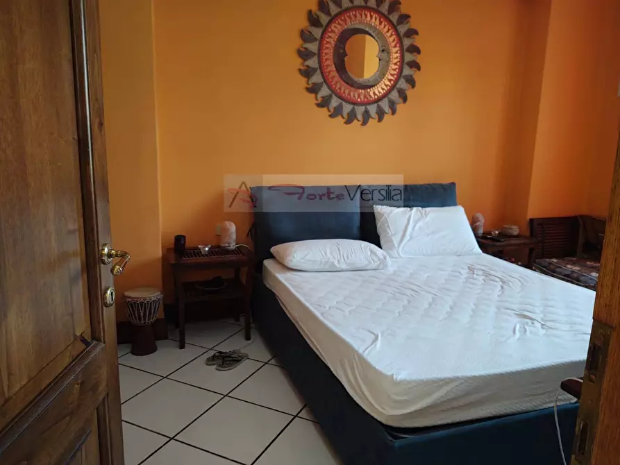 Immagine 21 di Appartamento in vendita  a Forte Dei Marmi