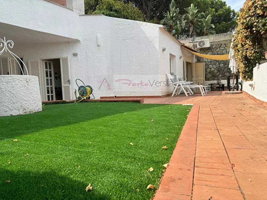 Immagine 9 di Appartamento in vendita  a Ischia