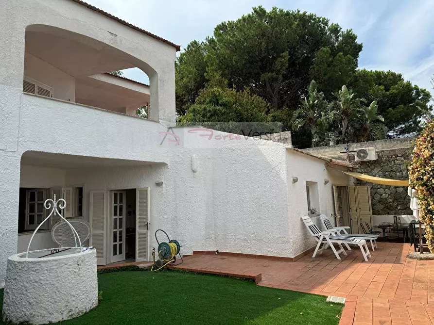 Immagine 4 di Appartamento in vendita  a Ischia