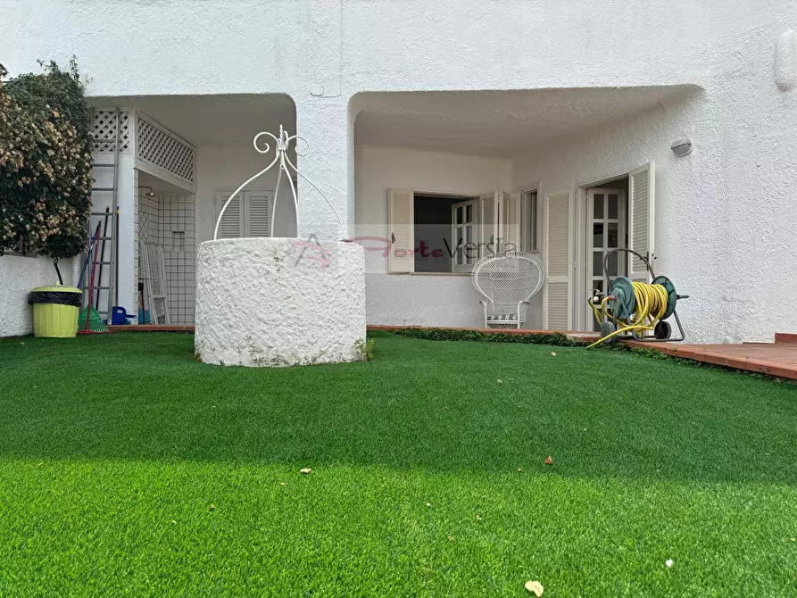 Immagine 12 di Appartamento in vendita  a Ischia