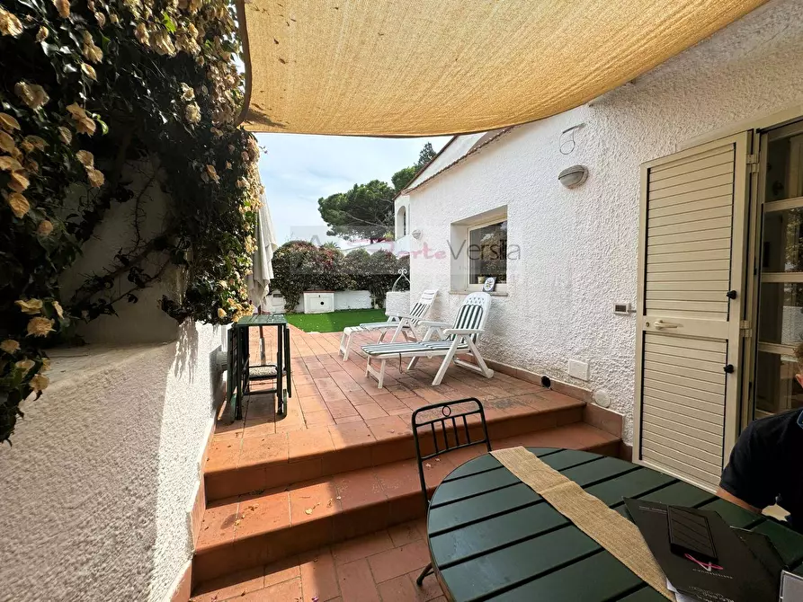 Immagine 3 di Appartamento in vendita  a Ischia