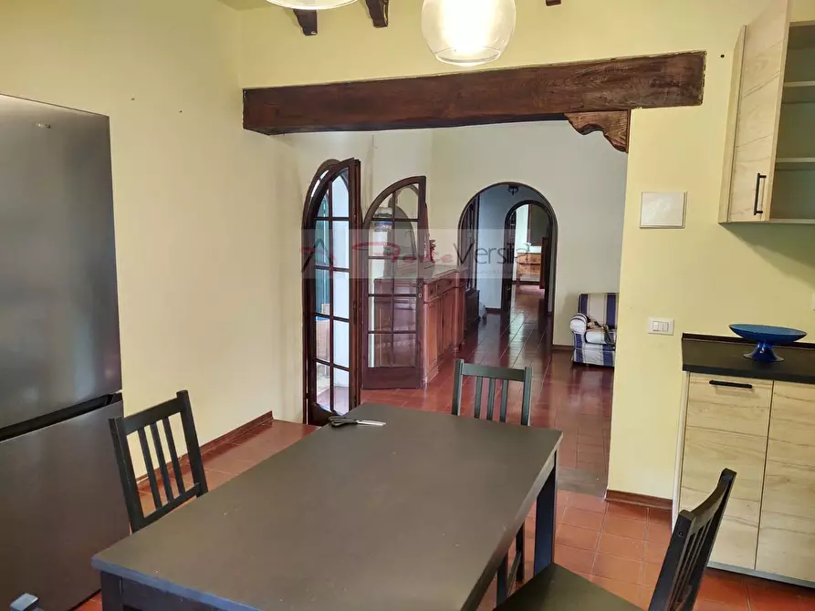 Immagine 12 di Villa in vendita  a Camaiore