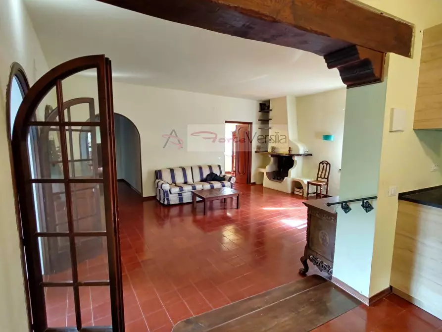 Immagine 13 di Villa in vendita  a Camaiore