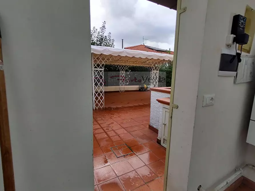 Immagine 12 di Villa in vendita  a Forte Dei Marmi