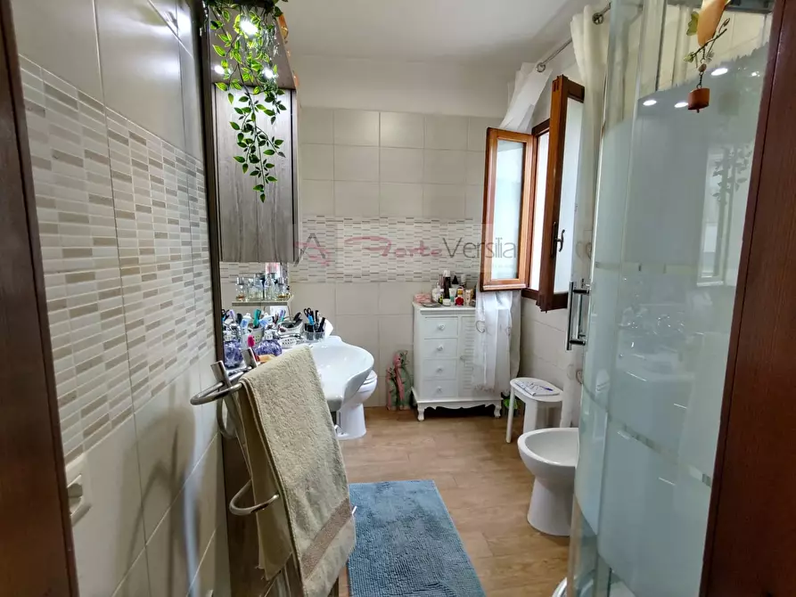 Immagine 22 di Casa semindipendente in vendita  a Pietrasanta