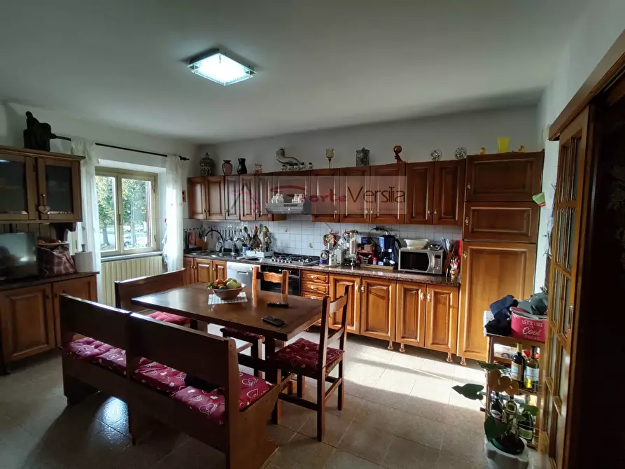 Immagine 1 di Casa semindipendente in vendita  a Pietrasanta