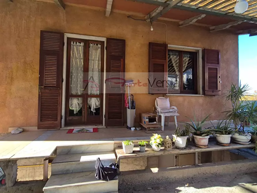 Immagine 11 di Casa indipendente in vendita  a Massa