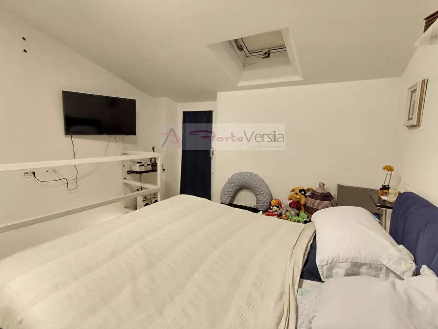 Immagine 24 di Casa semindipendente in vendita  a Pietrasanta