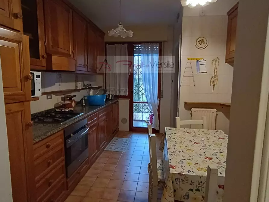 Immagine 15 di Villetta a schiera in vendita  a Pietrasanta