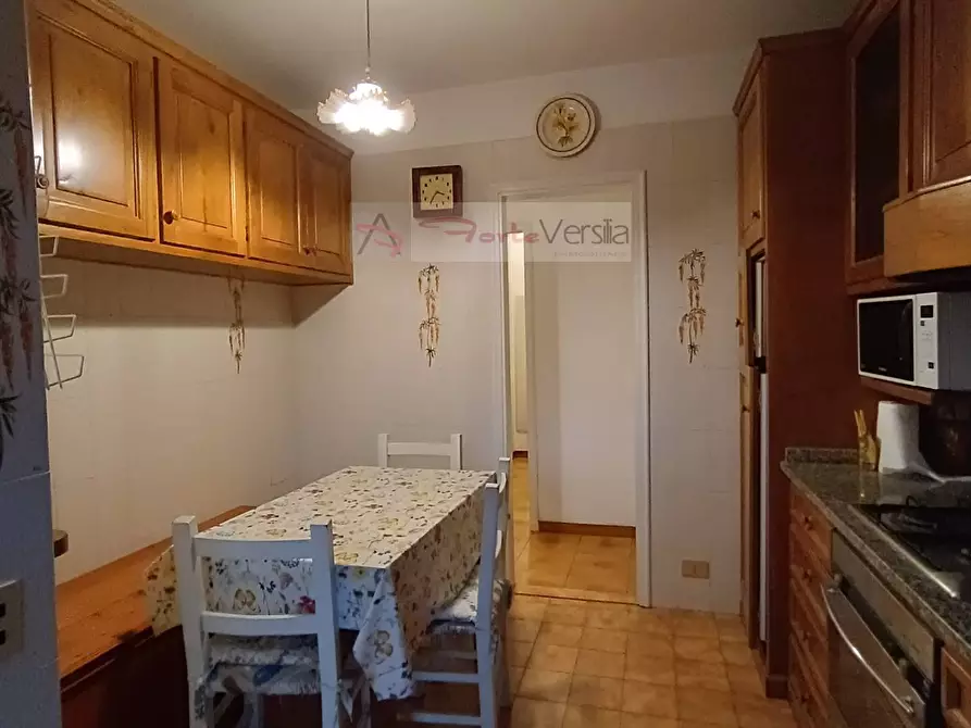 Immagine 16 di Villetta a schiera in vendita  a Pietrasanta