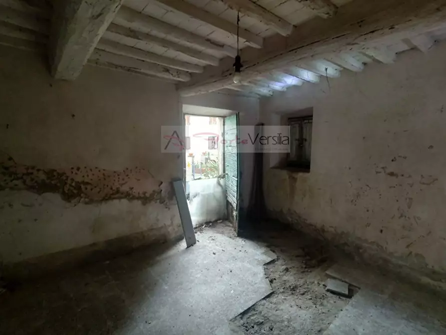 Immagine 3 di Casa semindipendente in vendita  a Seravezza