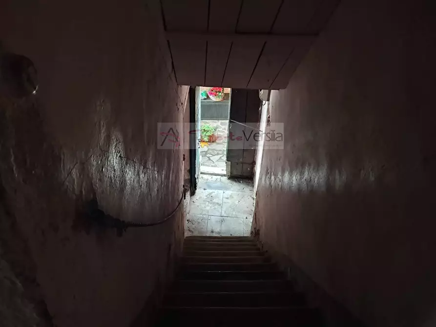 Immagine 8 di Casa semindipendente in vendita  a Seravezza