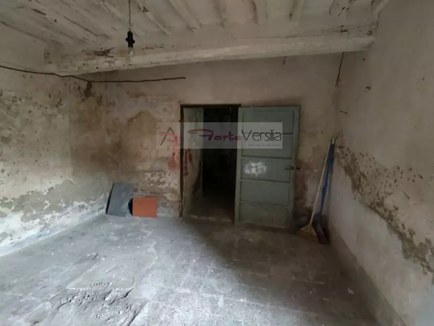 Immagine 5 di Casa semindipendente in vendita  a Seravezza