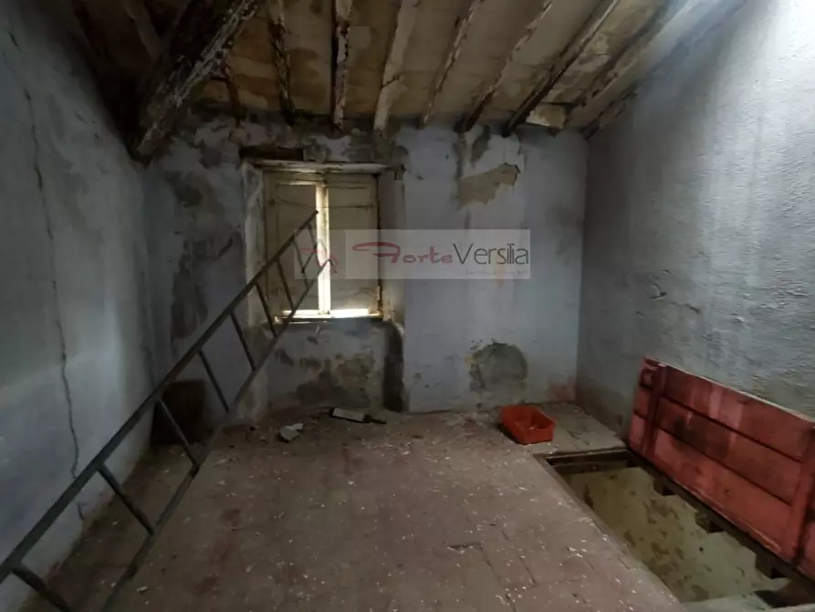 Immagine 20 di Casa semindipendente in vendita  a Seravezza