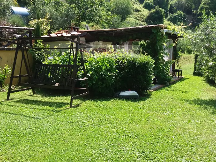 Immagine 9 di Rustico / casale in vendita  a Pietrasanta
