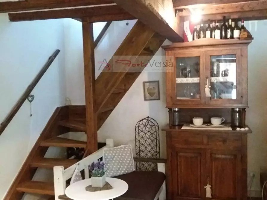 Immagine 17 di Rustico / casale in vendita  a Pietrasanta