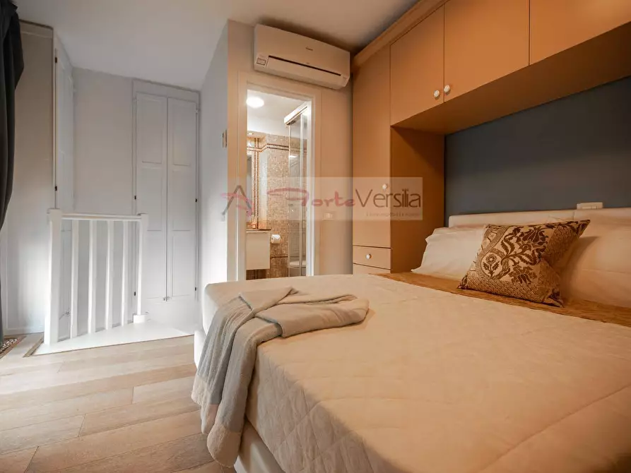 Immagine 20 di Appartamento in vendita  a Viareggio