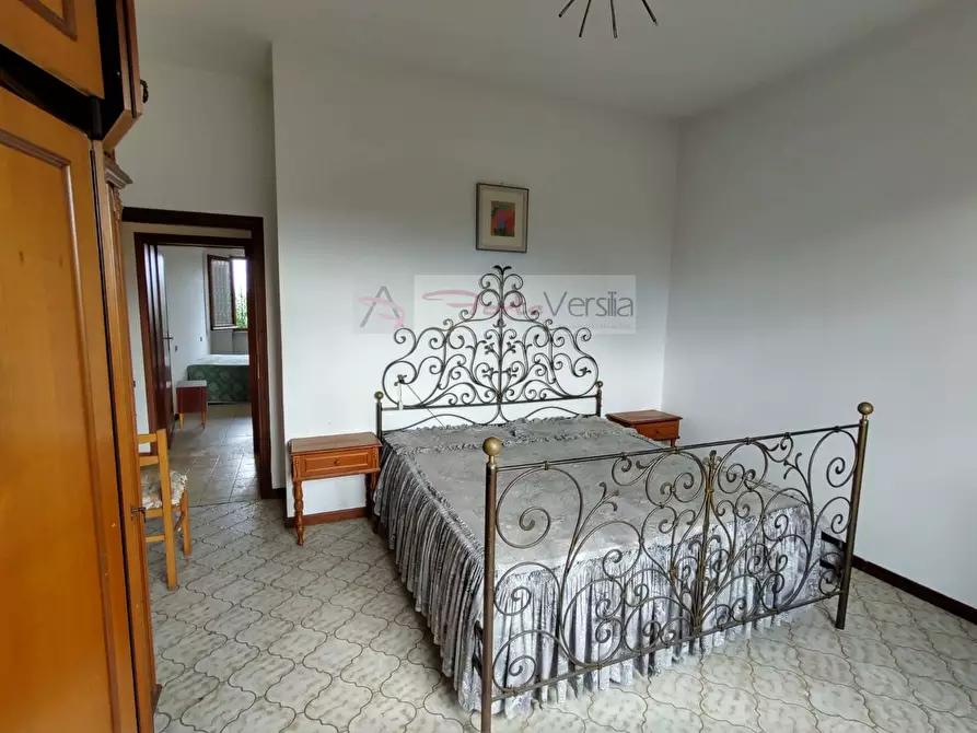 Immagine 27 di Villa in vendita  a Pietrasanta