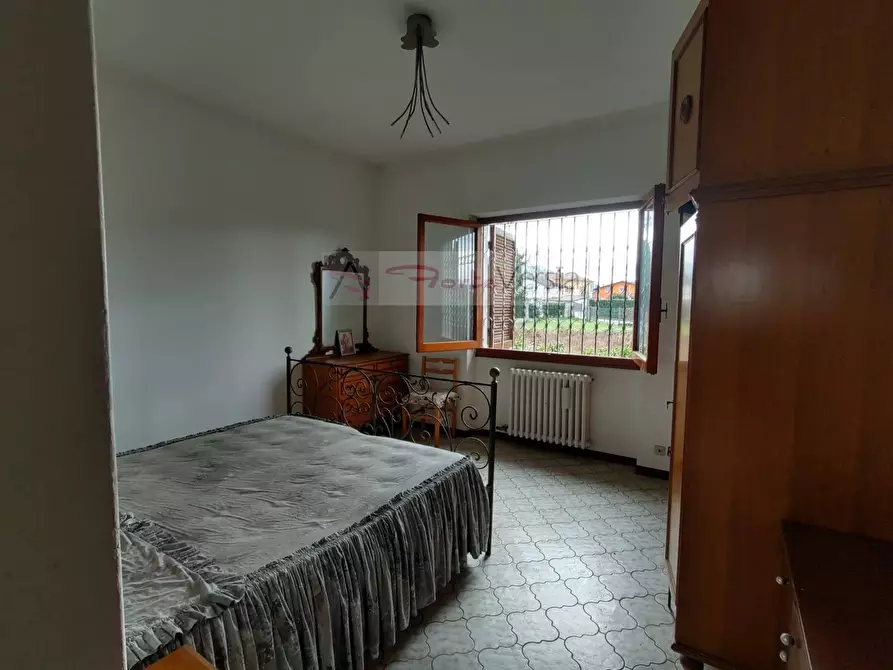 Immagine 25 di Villa in vendita  a Pietrasanta