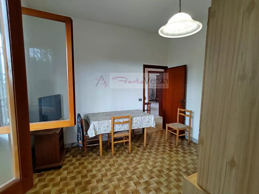 Immagine 7 di Villa in vendita  a Pietrasanta