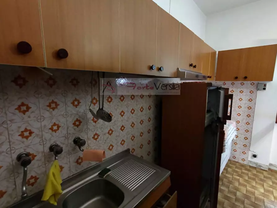 Immagine 8 di Villa in vendita  a Pietrasanta