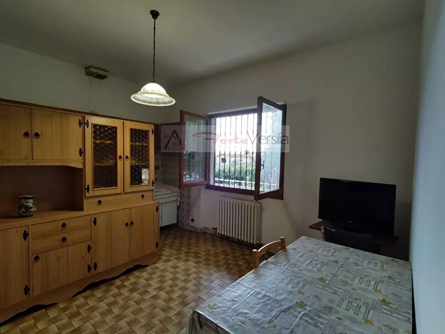 Immagine 5 di Villa in vendita  a Pietrasanta