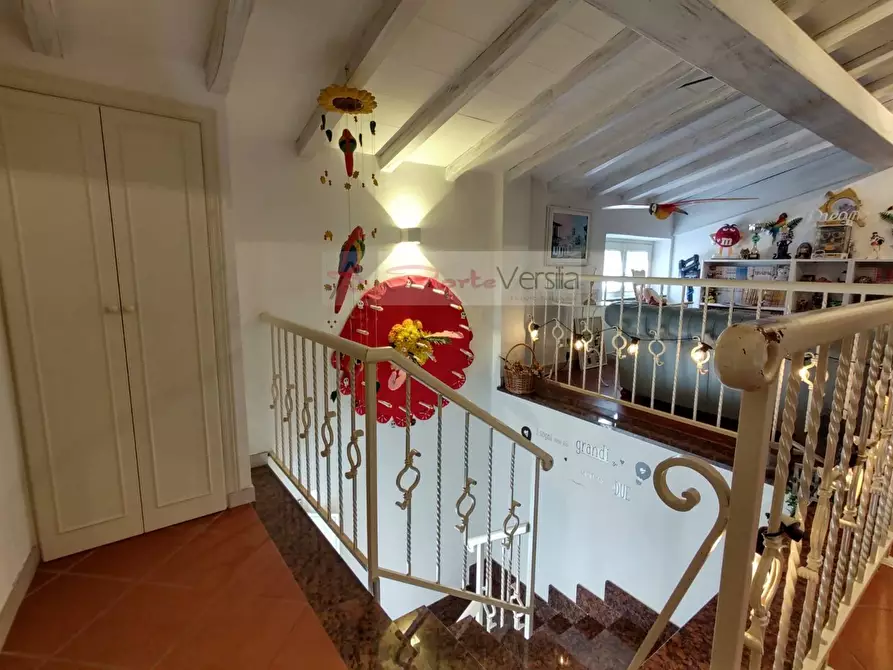 Immagine 25 di Appartamento in vendita  a Camaiore