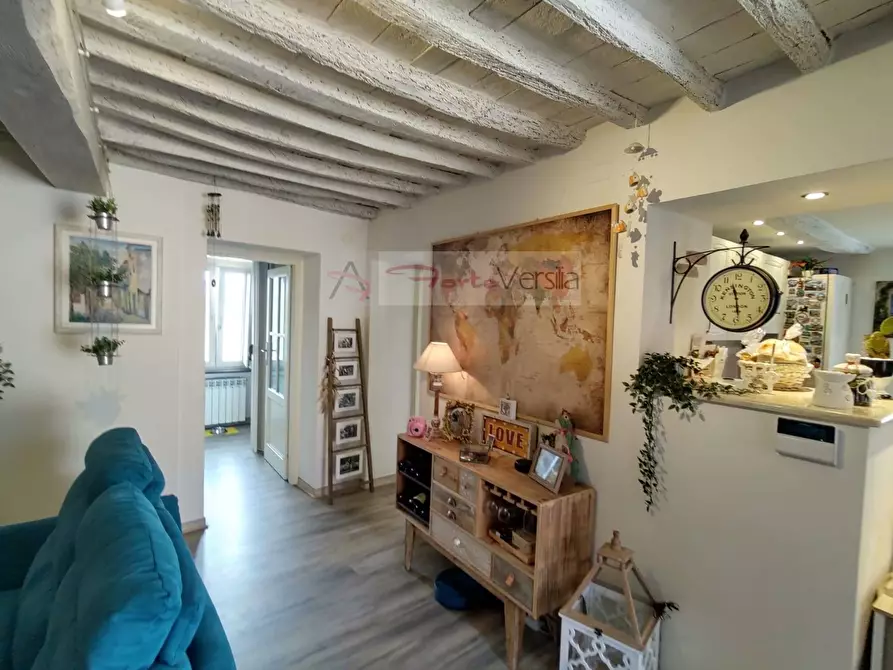 Immagine 2 di Appartamento in vendita  a Camaiore