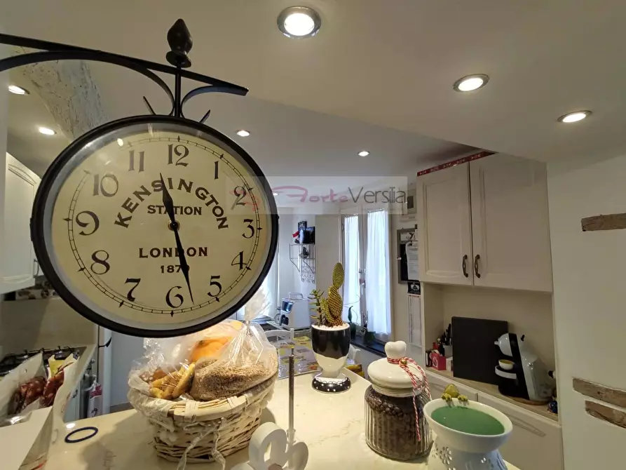 Immagine 9 di Appartamento in vendita  a Camaiore