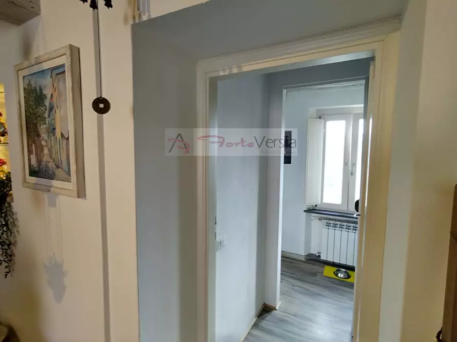 Immagine 14 di Appartamento in vendita  a Camaiore