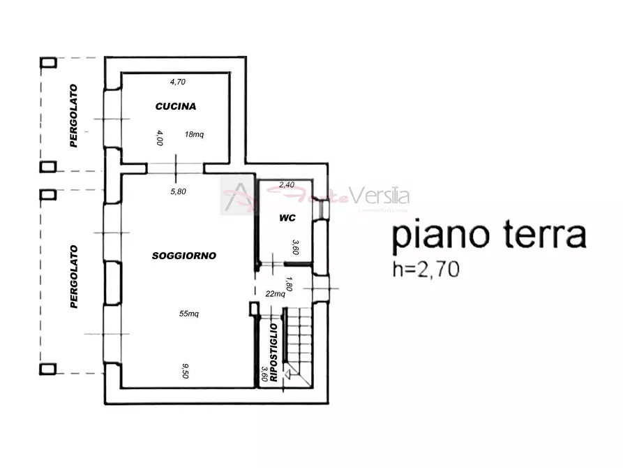 Immagine 19 di Villa in vendita  a Montignoso