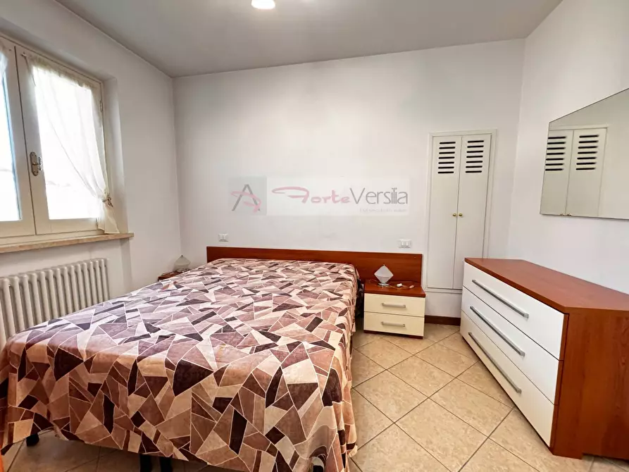 Immagine 10 di Villa in vendita  a Forte Dei Marmi