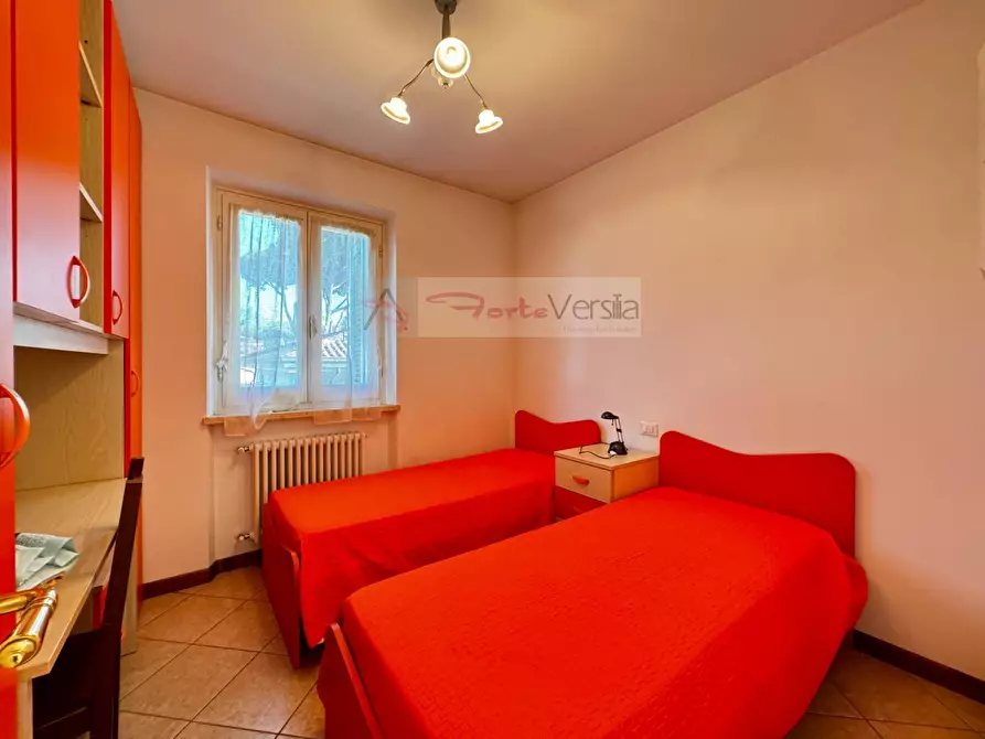 Immagine 16 di Villa in vendita  a Forte Dei Marmi